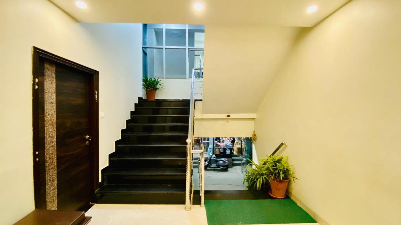 Hotel Pulse Inn Near Railway Station ג'איפור מראה חיצוני תמונה