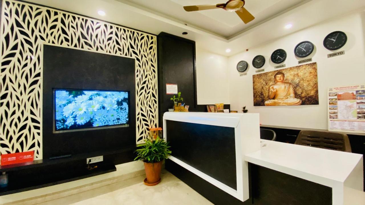 Hotel Pulse Inn Near Railway Station ג'איפור מראה חיצוני תמונה