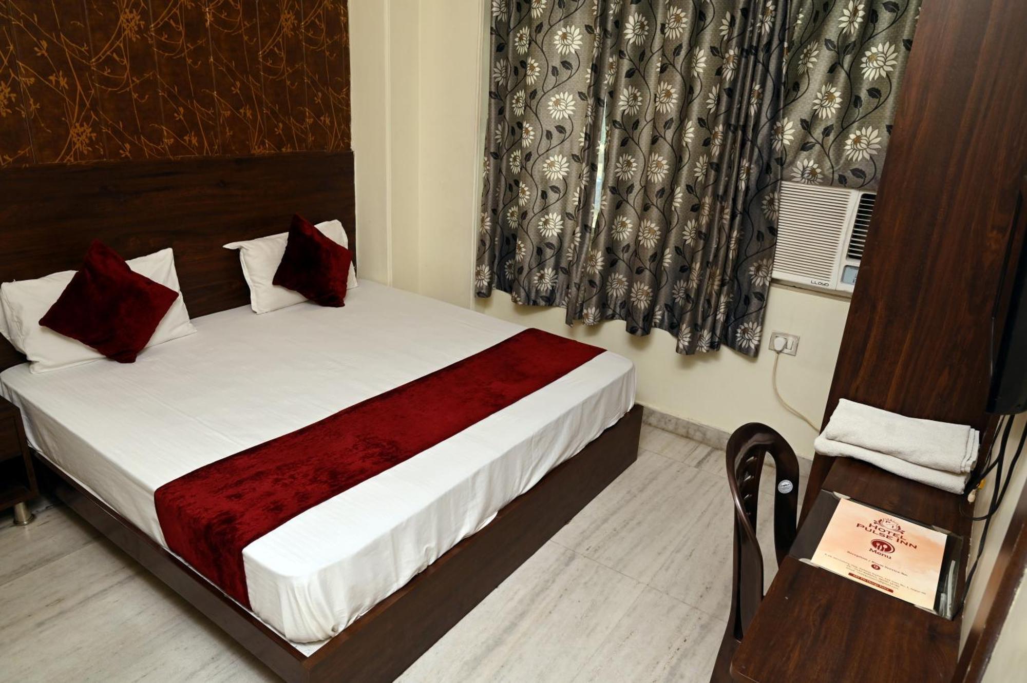 Hotel Pulse Inn Near Railway Station ג'איפור מראה חיצוני תמונה