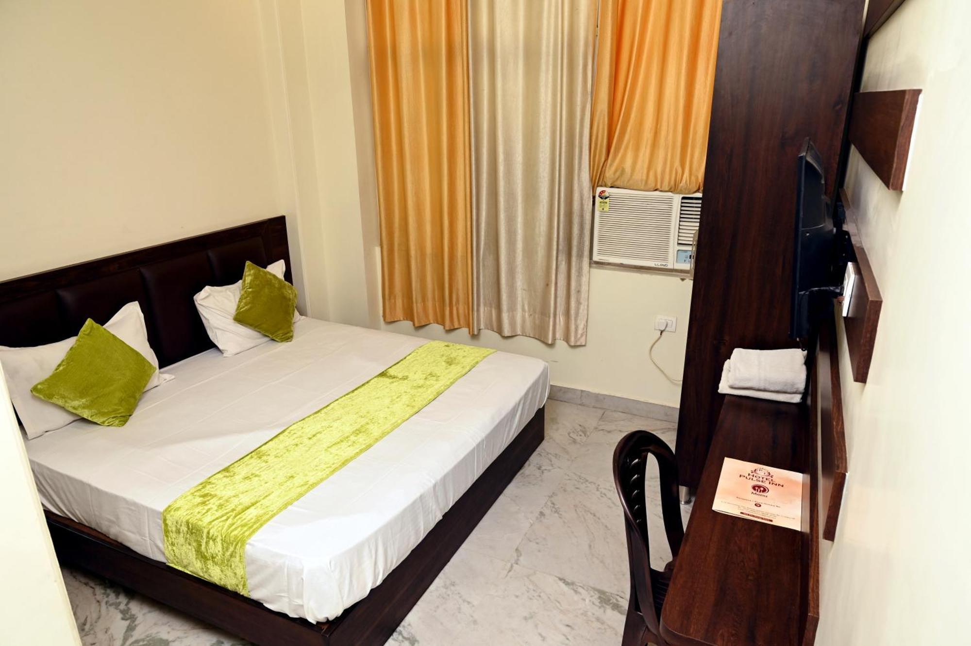 Hotel Pulse Inn Near Railway Station ג'איפור מראה חיצוני תמונה