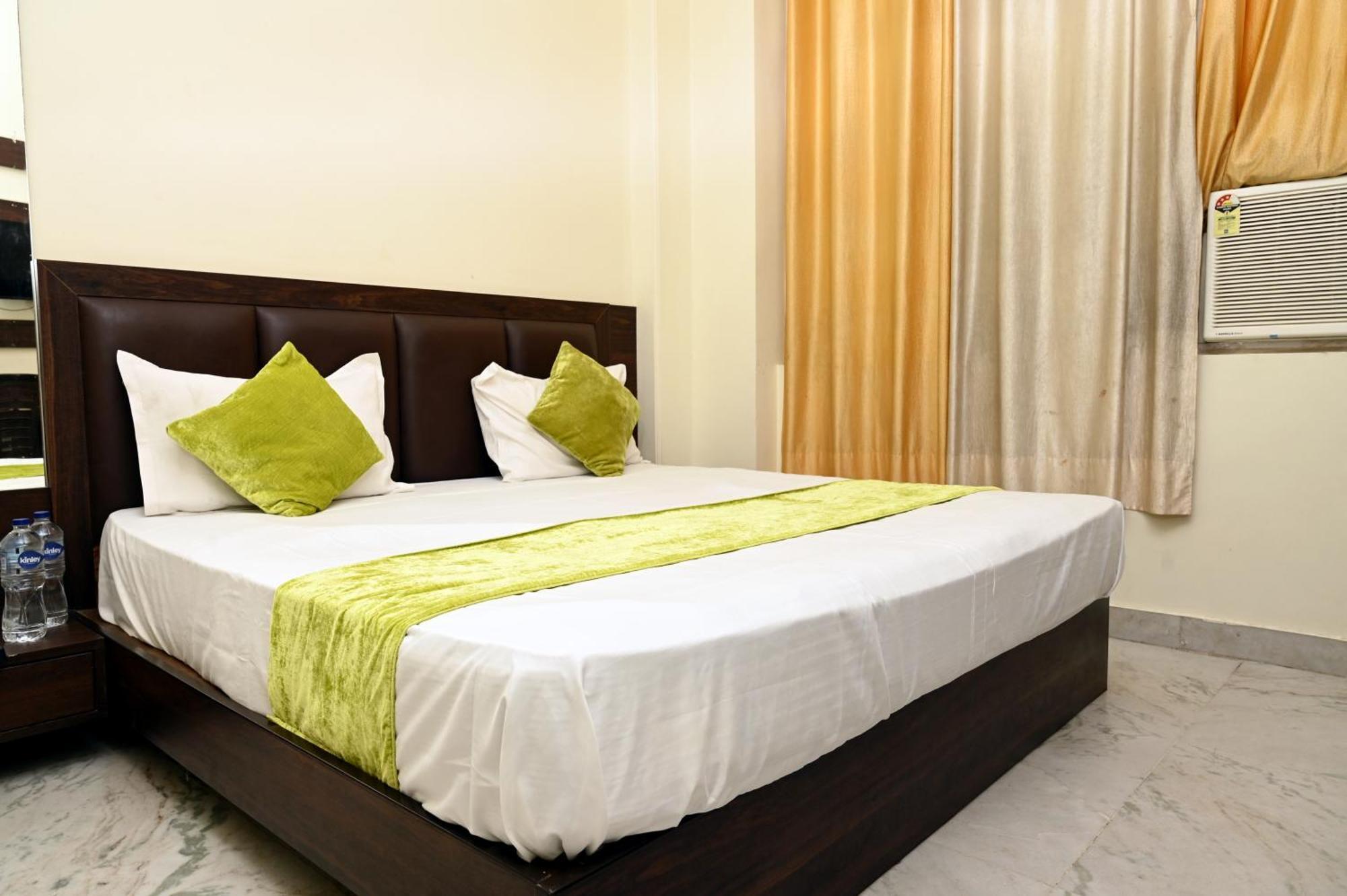 Hotel Pulse Inn Near Railway Station ג'איפור מראה חיצוני תמונה