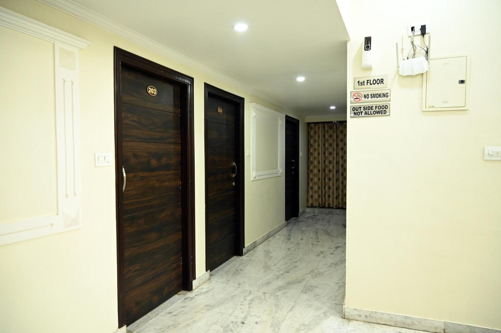 Hotel Pulse Inn Near Railway Station ג'איפור מראה חיצוני תמונה
