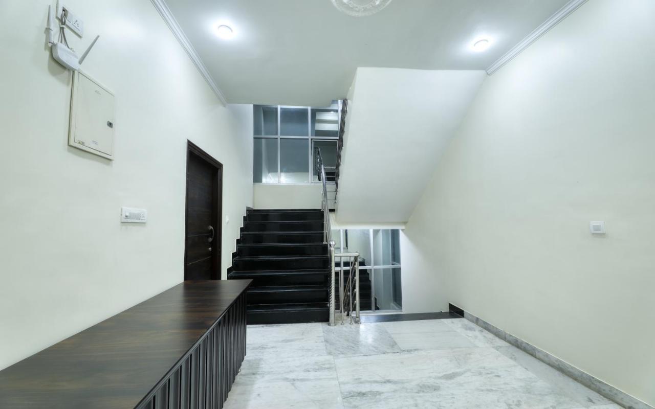 Hotel Pulse Inn Near Railway Station ג'איפור מראה חיצוני תמונה